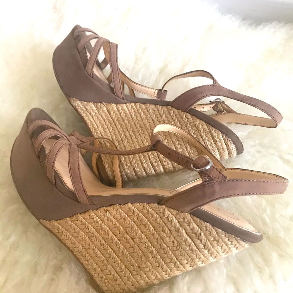 Jessica Simpson tan wedges, women’s , size 7.5